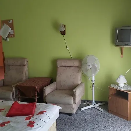 Gæstehus Apartmanhaz Klara *