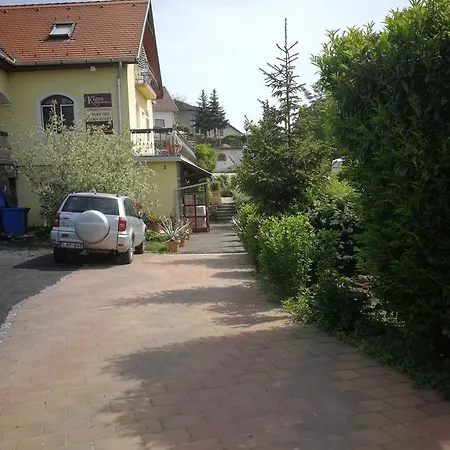 Apartmanhaz Klara * Tihany